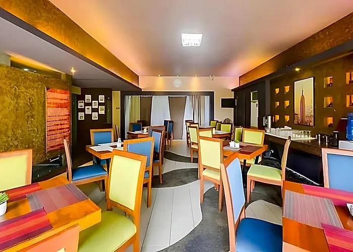 酒店 Reddoorz @ Comfy Ermita 马尼拉